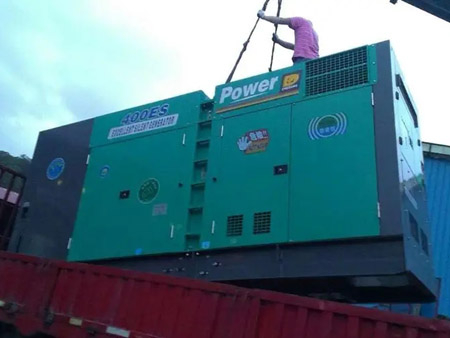 岑巩空气滤清器的更换周期一般是多久？