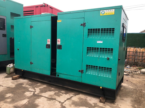 岑巩怎样合理控制磷酸铁锂蓄电池的充放电倍率以延长其使用寿命？